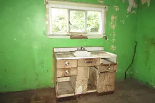 5605 Celadine St, Pittsburgh, PA 15201 - Photo 11