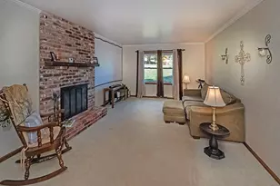 380 Woodland Dr, Upper Burrell, PA 15613 - Photo 17