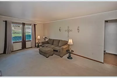 380 Woodland Drive, Upper Burrell, PA 15613 - Photo 19