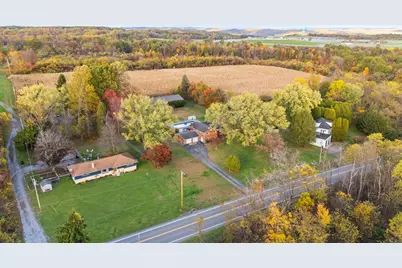 462 Fairlane Blvd, New Galilee, PA 16141 - Photo 13