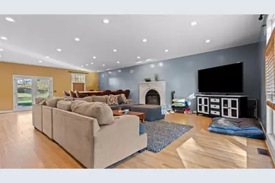 462 Fairlane Blvd, New Galilee, PA 16141 - Photo 27