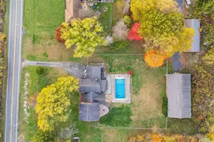 462 Fairlane Blvd, New Galilee, PA 16141 - Photo 11