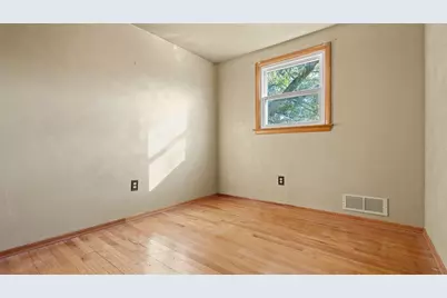 462 Fairlane Blvd, New Galilee, PA 16141 - Photo 41