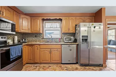 462 Fairlane Blvd, New Galilee, PA 16141 - Photo 17