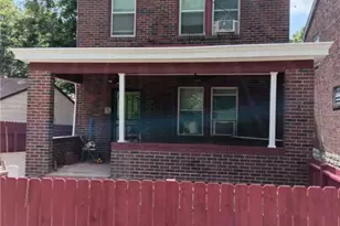 649 Singer Pl, Pittsburgh, PA 15221 - Photo 1