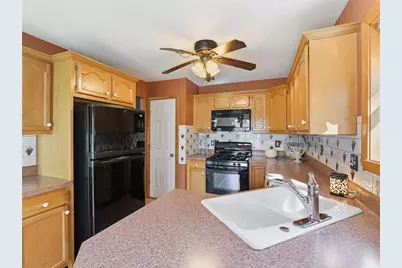 4716 Cedar Dr, North Beaver Township, PA 16428 - Photo 21