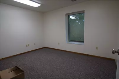 766 E Pittsburgh St, Unit 206, Greensburg, PA 15601 - Photo 7