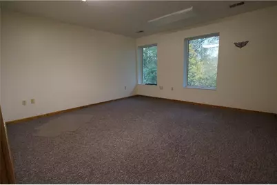 766 E Pittsburgh St Unit 202, Greensburg, PA 15601 - Photo 17