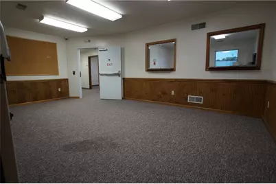 766 E Pittsburgh St Unit 202, Greensburg, PA 15601 - Photo 3