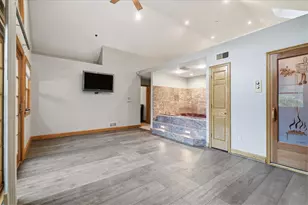 547 Gallion Ave, Pittsburgh, PA 15226 - Photo 29