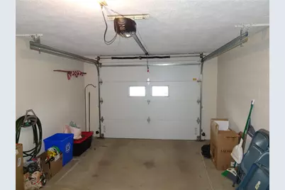 109 Canterbury Commons, White Township, PA 15701 - Photo 15