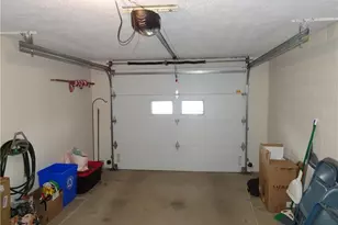 109 Canterbury commons, White Township, PA 15701 - Photo 15