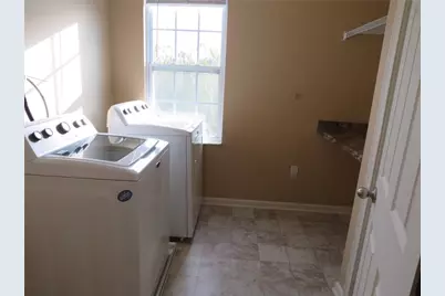 1382 Lucia Dr, Canonsburg, PA 15317 - Photo 21