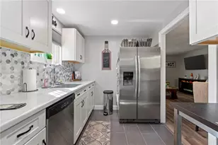 120 Holiday Park Dr, Pittsburgh, PA 15239 - Photo 9