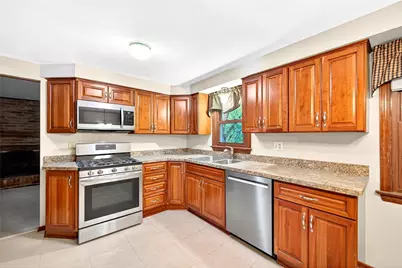 497 Bassett Dr, Bethel Park, PA 15102 - Photo 3