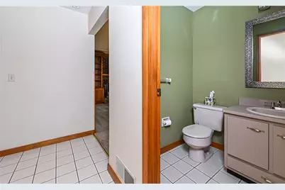 1627 King James Dr, Pittsburgh, PA 15237 - Photo 17