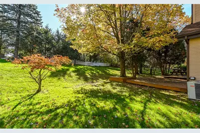 1627 King James Dr, Pittsburgh, PA 15237 - Photo 33