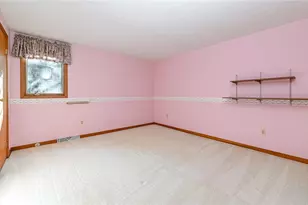 1627 King James Dr, Pittsburgh, PA 15237 - Photo 19