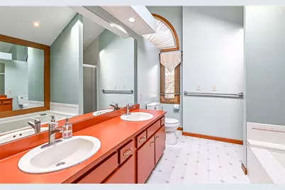 1627 King James Dr, Pittsburgh, PA 15237 - Photo 27