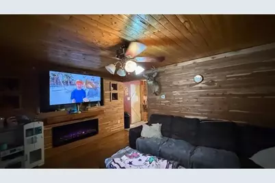 614 Joffre Bulger Rd, Smith Township, PA 15019 - Photo 3