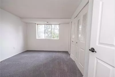 27506 Evergreen Run #06, Imperial, PA 15126 - Photo 11