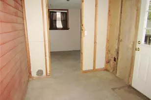 2340 2nd Ave, Big Beaver, PA 16136 - Photo 17