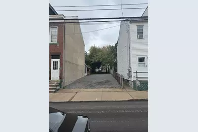 604 Edmond St, Pittsburgh, PA 15224 - Photo 3