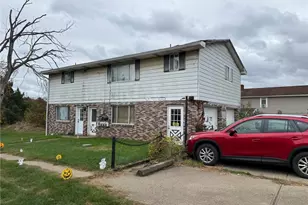 216 E Jackson St, Houston, PA 15342 - Photo 1