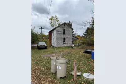 220 E Jackson St, Houston, PA 15342 - Photo 3