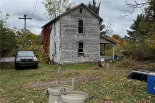 220 E Jackson St, Houston, PA 15342 - Photo 3