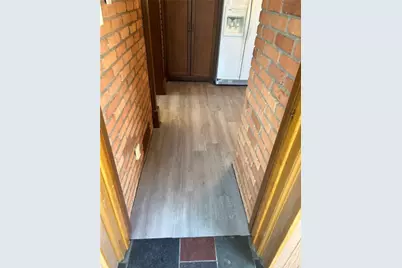 216 E Pike St, Houston, PA 15342 - Photo 9