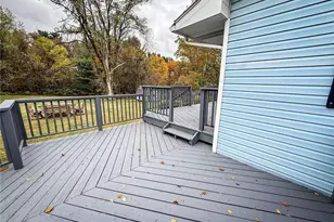 414 Holyoke Rd, Center Township, PA 16001 - Photo 41