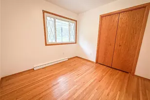 414 Holyoke Rd, Center Township, PA 16001 - Photo 25