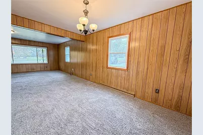 414 Holyoke Rd, Center Township, PA 16001 - Photo 13