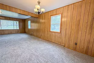 414 Holyoke Rd, Center Township, PA 16001 - Photo 13