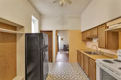 300 Eicher Ave, Greensburg, PA 15601 - Photo 17