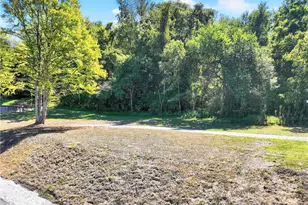 221 Matteo St, Brownsville, PA 15417 - Photo 3