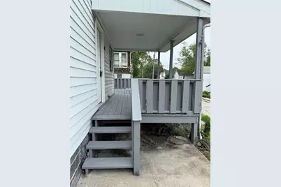 9 E Gaskill Ave, Jeannette, PA 15644 - Photo 23