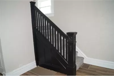 9 E Gaskill Ave, Jeannette, PA 15644 - Photo 15