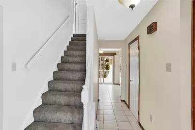 10191 Sudberry Dr, Pittsburgh, PA 15090 - Photo 5