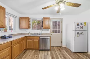 2327 Larkins Wy, Pittsburgh, PA 15203 - Photo 11