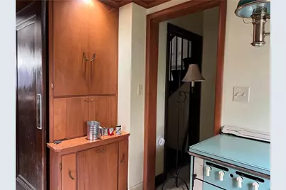 310 Sumner Ave, New Castle, PA 16105 - Photo 11