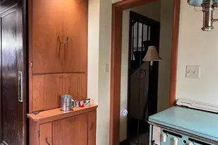 310 Sumner Ave, New Castle, PA 16105 - Photo 11