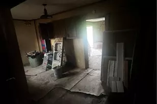 3117 W Crawford Ave, Dunbar, PA 15425 - Photo 3