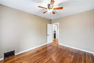 124 Wengler Ave, Sharon, PA 16146 - Photo 17