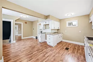 124 Wengler Ave, Sharon, PA 16146 - Photo 9