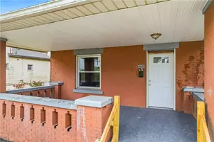 522 Wallis Ave, Farrell, PA 16121 - Photo 3