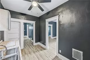 522 Wallis Ave, Farrell, PA 16121 - Photo 11