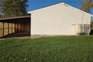 581 E Bakersville Edie Rd, Lincoln Township, PA 15501 - Photo 21