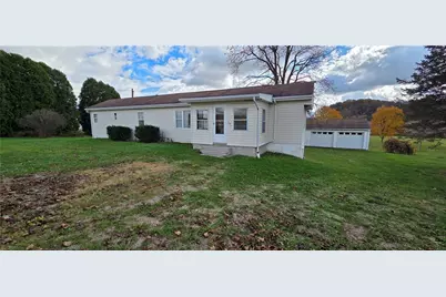 581 E Bakersville Edie Rd, Lincoln Township, PA 15501 - Photo 1